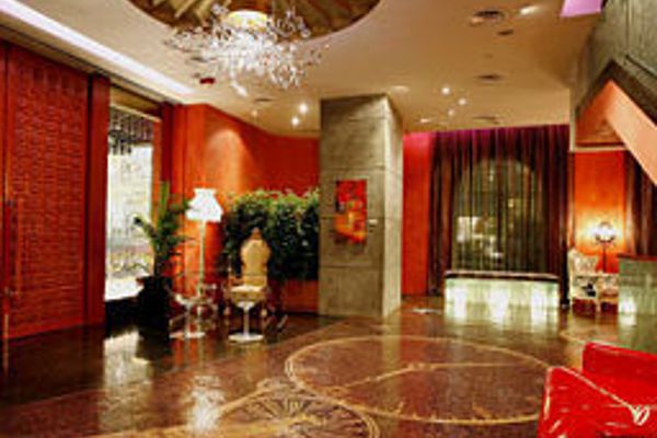 The Luxe Manor (Hongkong)
